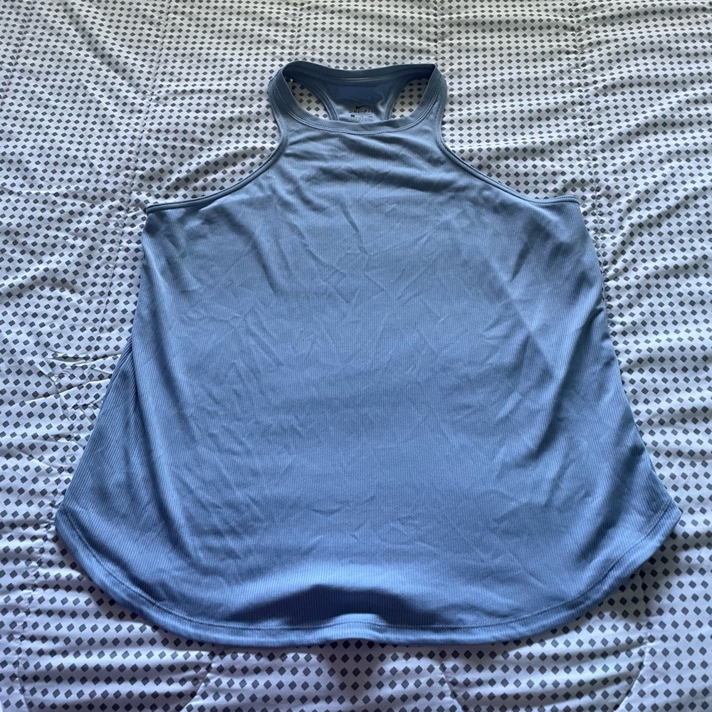 Nike tank